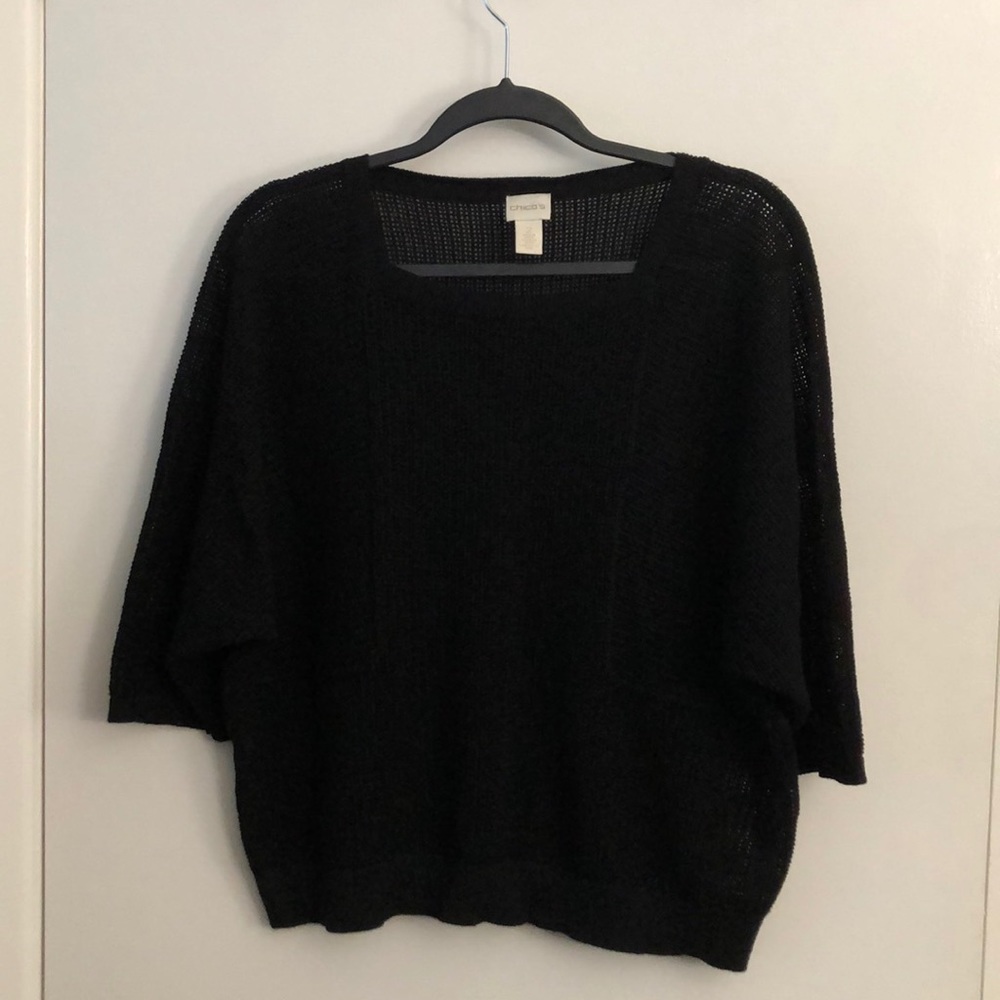 Chico’s 2 (12-14) net-like material w| boat neck